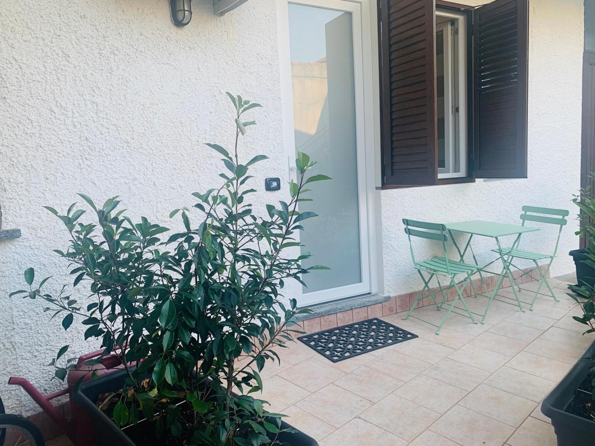 Appartement Il Cortiletto à Somma Lombardo Extérieur photo